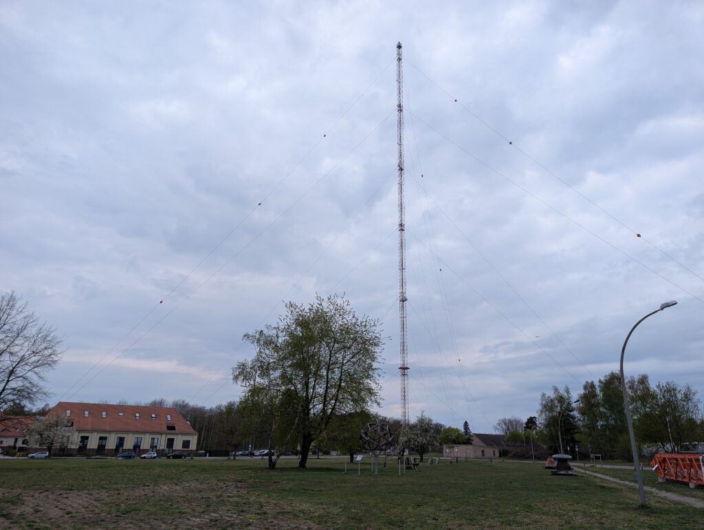 Mast 17 - Rundfunk-Sendeantenne im Lang-, Mittelwellenbereich
